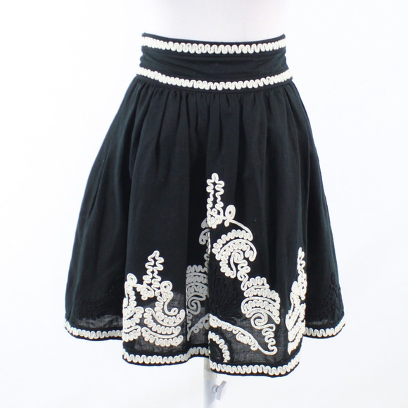 French Connection Dresses & Skirts - French Connection black linen skirt 0